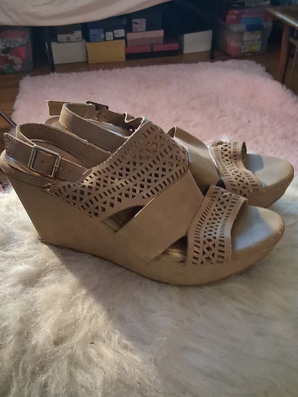 ROUGE!  Women’s Neutral Tan Wedge Sandals - Stylish Laser-Cut Straps SIZE 7